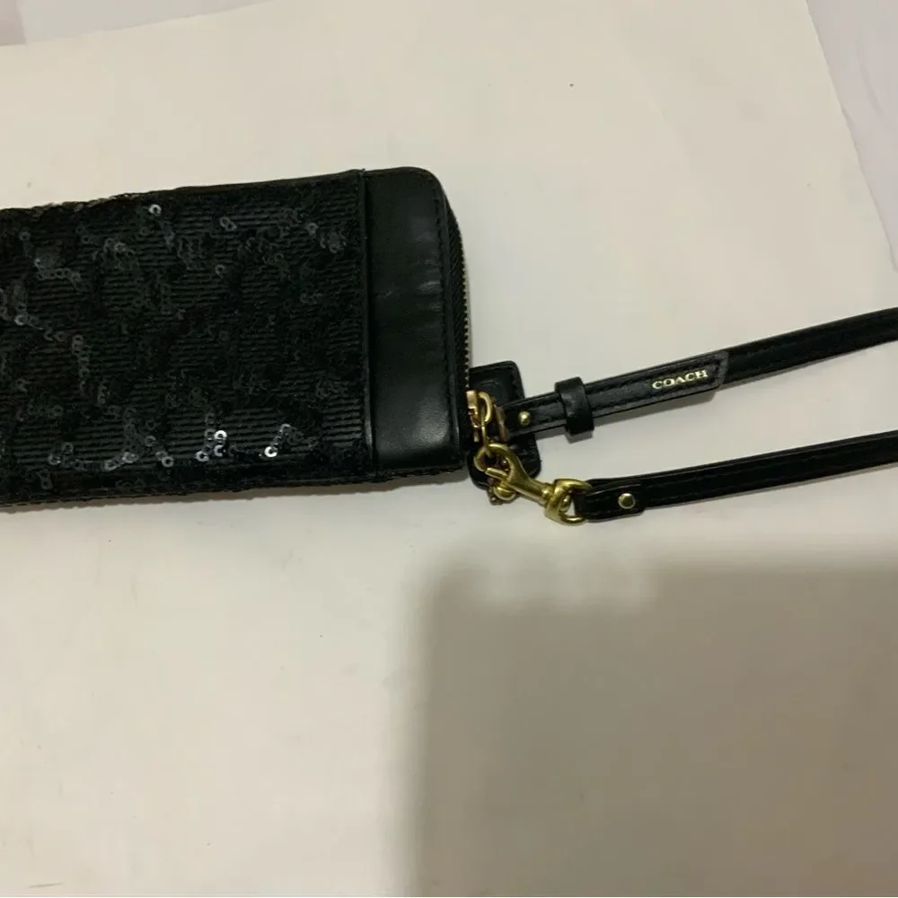 Coach Wristlet Poppy Black Sequin Signature  Zip Bag